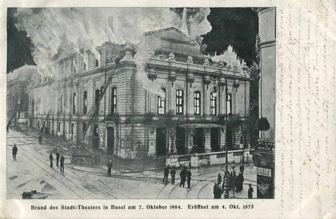 Brand des stadt Theaters in Basel, 7 octobre 1904